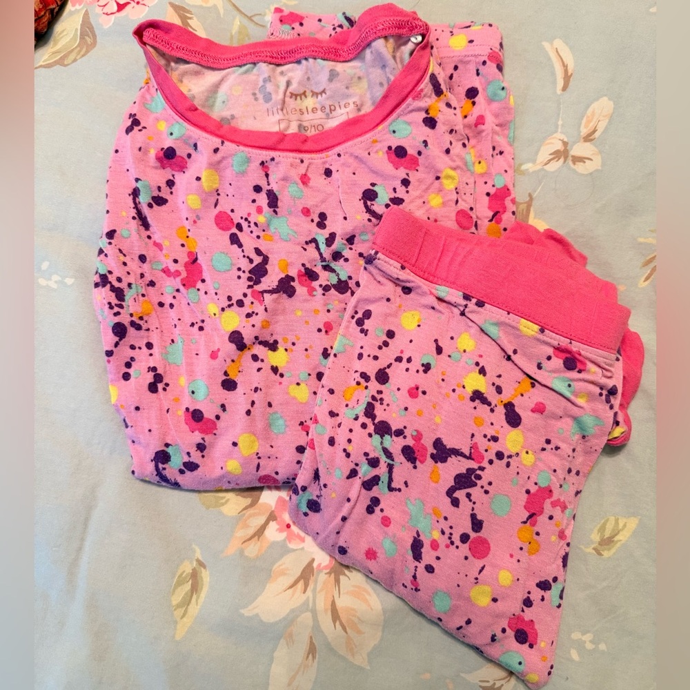 Little Sleepies Colorful Splatter Pajama Set. Size 9/10